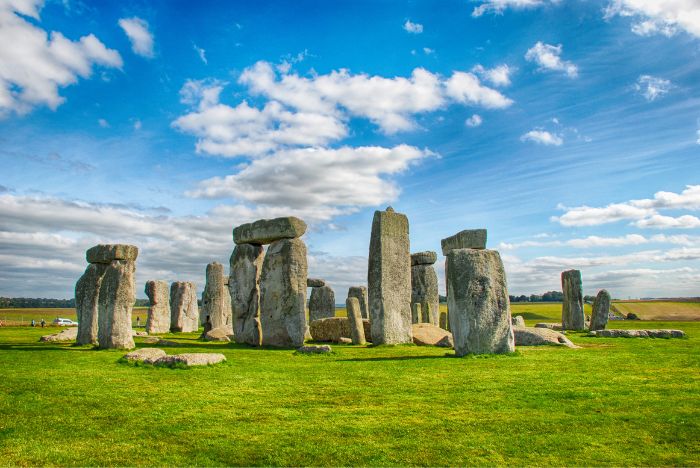 greatlittlebreaks visit historic england stonehenge.jpg
